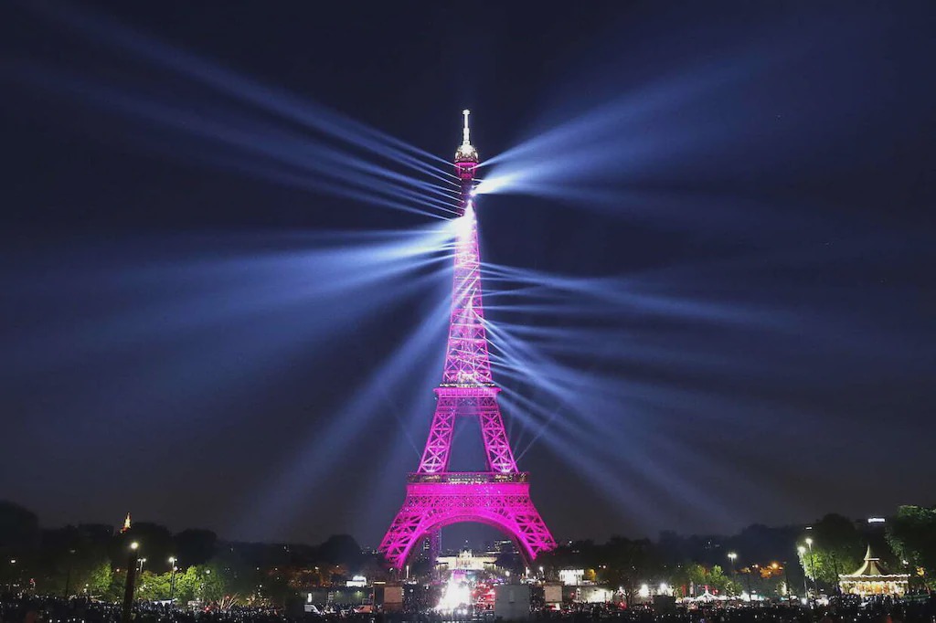 Porte-Dauphine Apartment | Exclusive Eiffel Tower