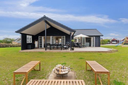 Næs House | Exclusive Holiday Home From 2024 Near The Beach