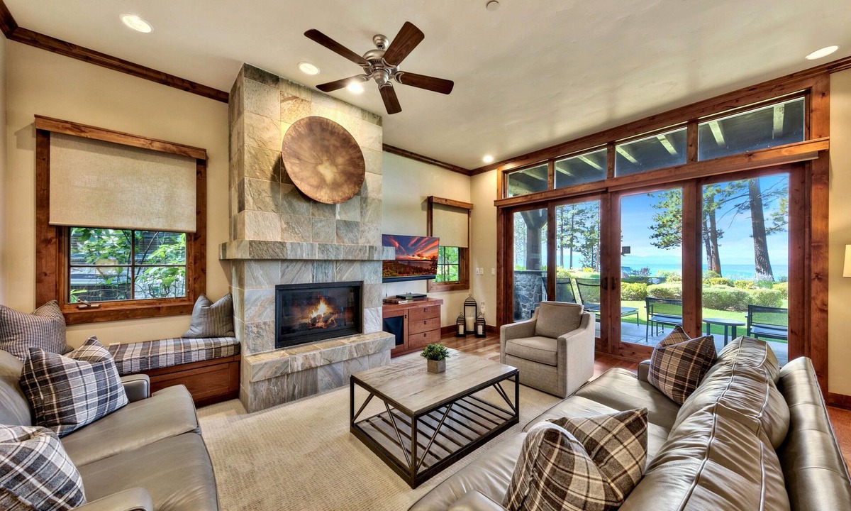 Sierra Shores Condo | Exclusive Lakefront with A/C |Near Heavenly | PEAK SS11