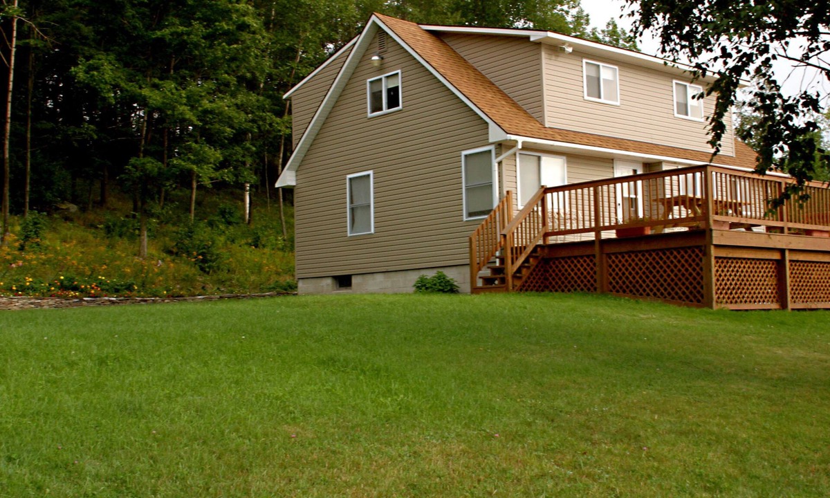 Jefferson House | Exclusive Lakehouse