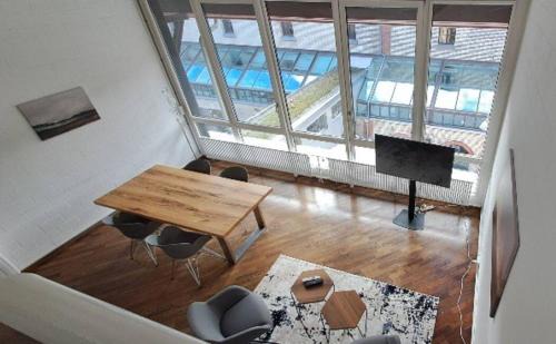 District 8 Apartment | Exclusive Loft in Seefeld - Mühle
