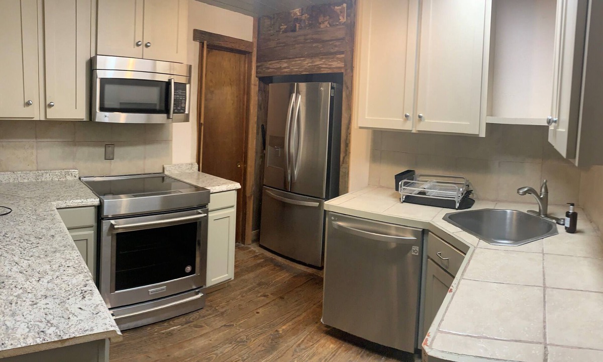 Downtown San Antonio Cabin | Exclusive Riverwalk Venue in the heart of downtown!
