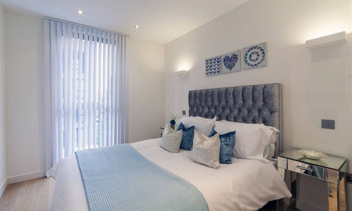 Moffat Apartment | Exclusive Tower Bridge Apartment