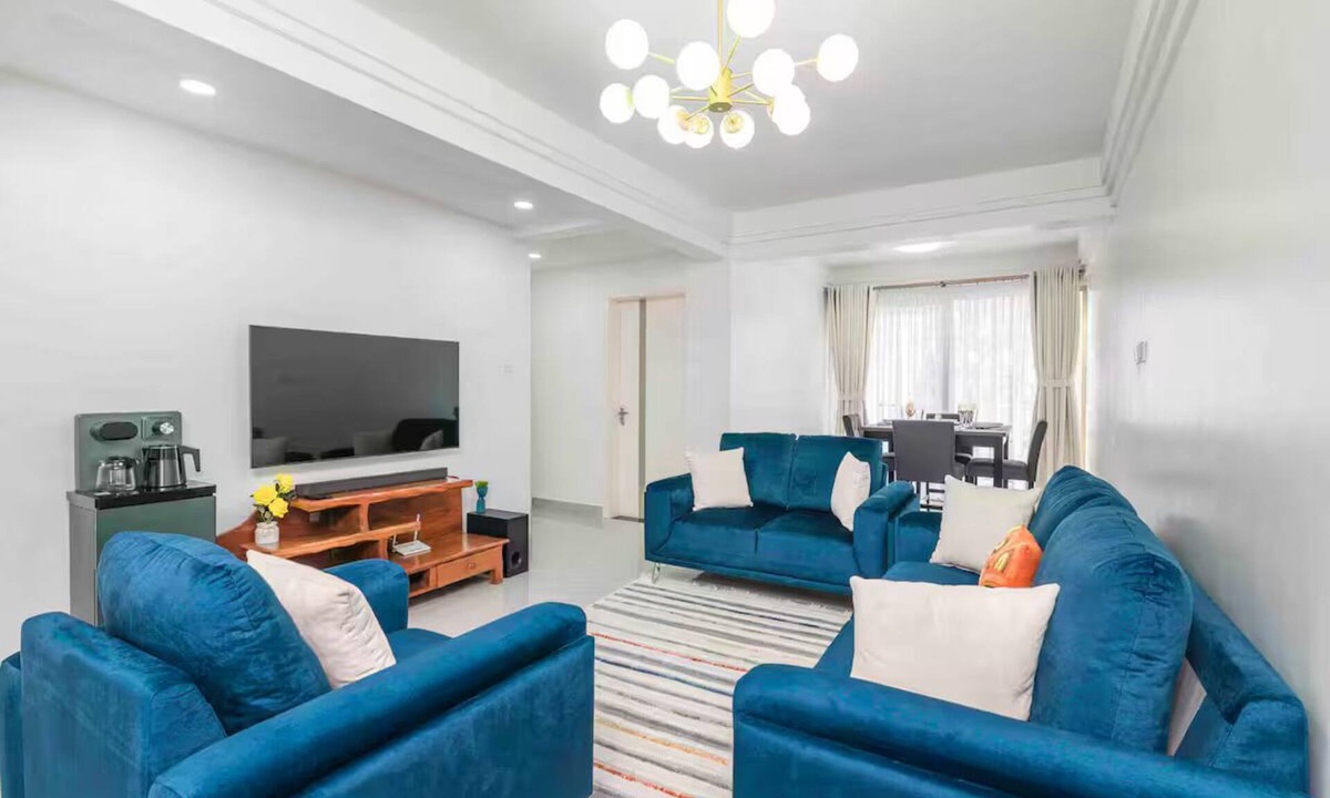 Kilimani Apartment | Executive 2BR Stunning Views ,Golf Simulator & Gym