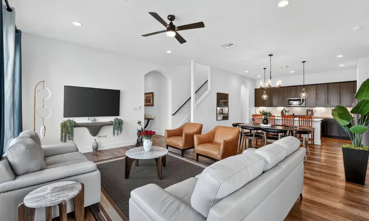 Hutto House | Executive 4BR/3BA Home. All King Beds. Quiet Gated Community. Corporate Ready.