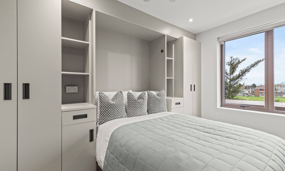 Hanger Hill Apartment | Executive Apartment