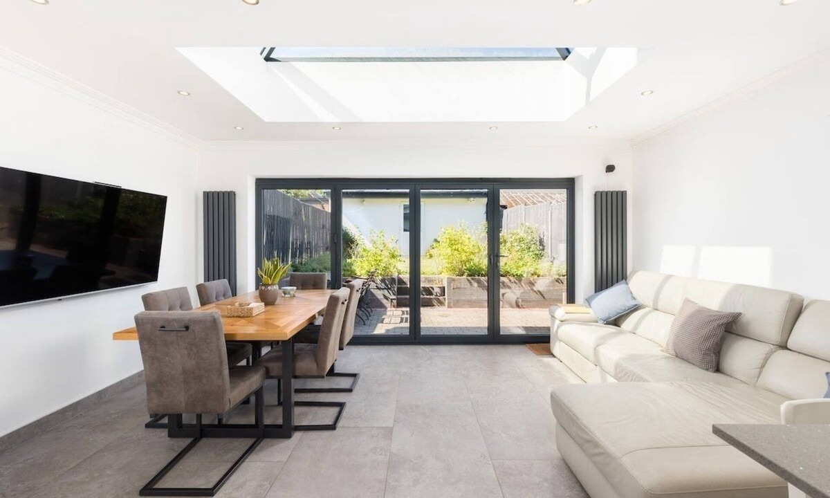 Cradley House | Executive Harborne House