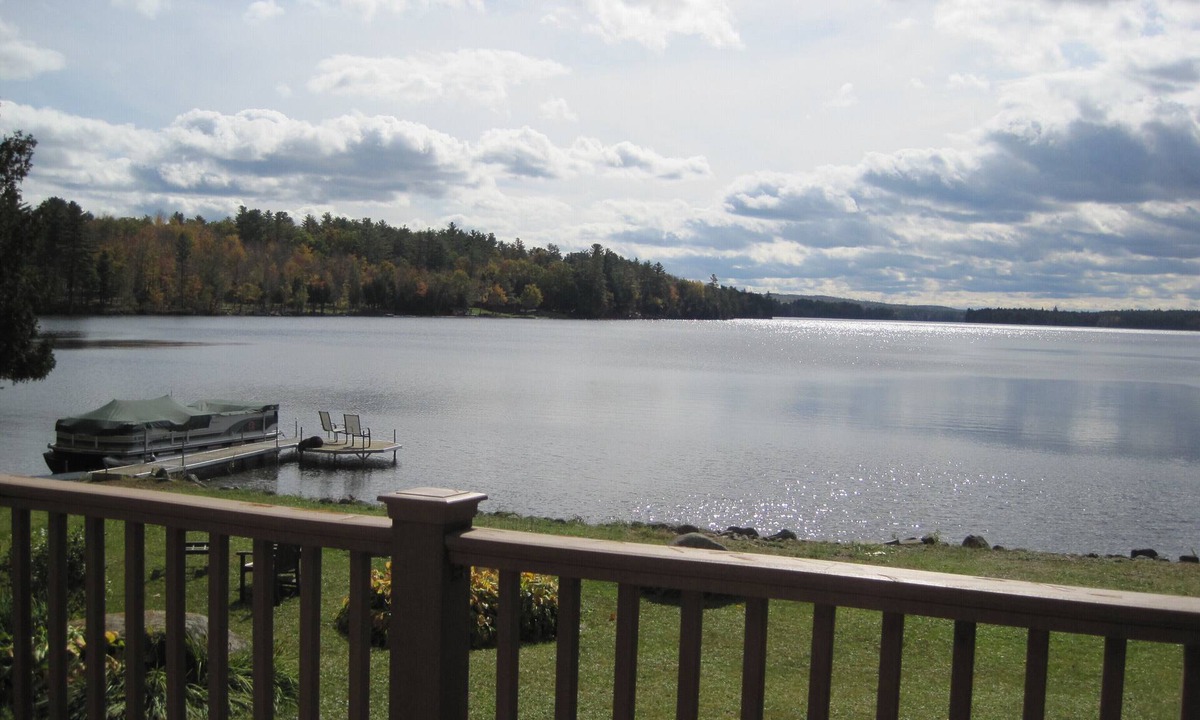 Kents Hill House | Executive Lake House