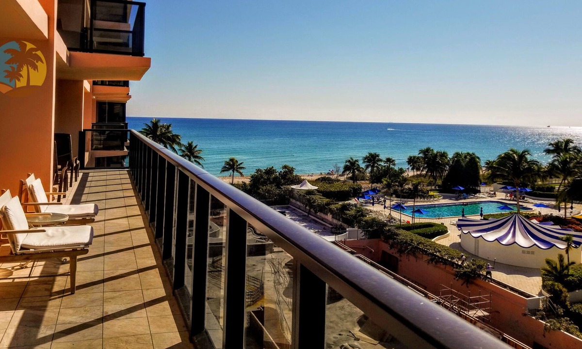 Mid Beach Apartment | Executive Large 5 Bedroom Bachelorette Dream Vacation - 807