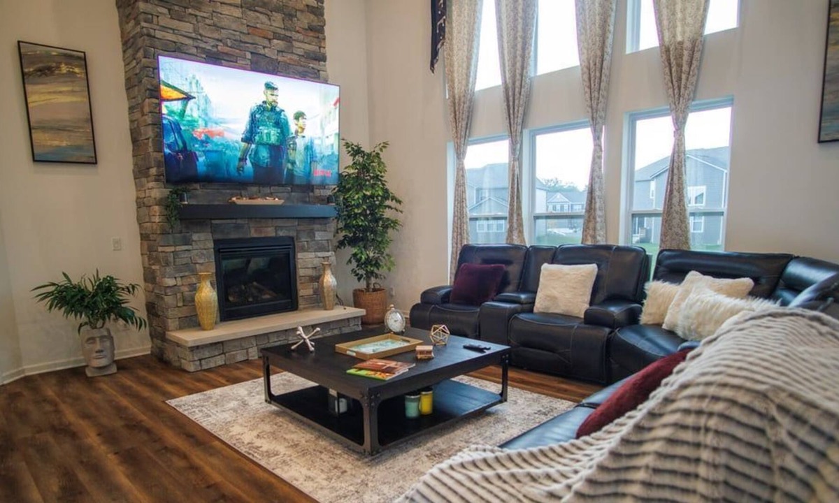 Acton House | Executive Retreats: Luxurious Corporate Rental