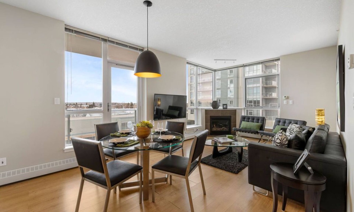 Rosscarrock Condo | Executive Suite with pool and amazing view