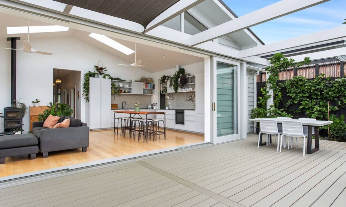 Eden Terrace House | Executive Villa Home