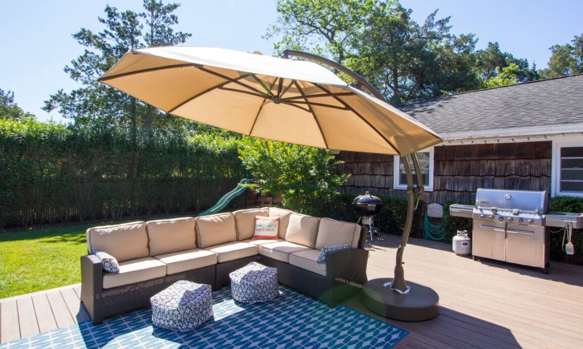 Remsenburg House | Experience a Quiet Hamptons Poolside Summer