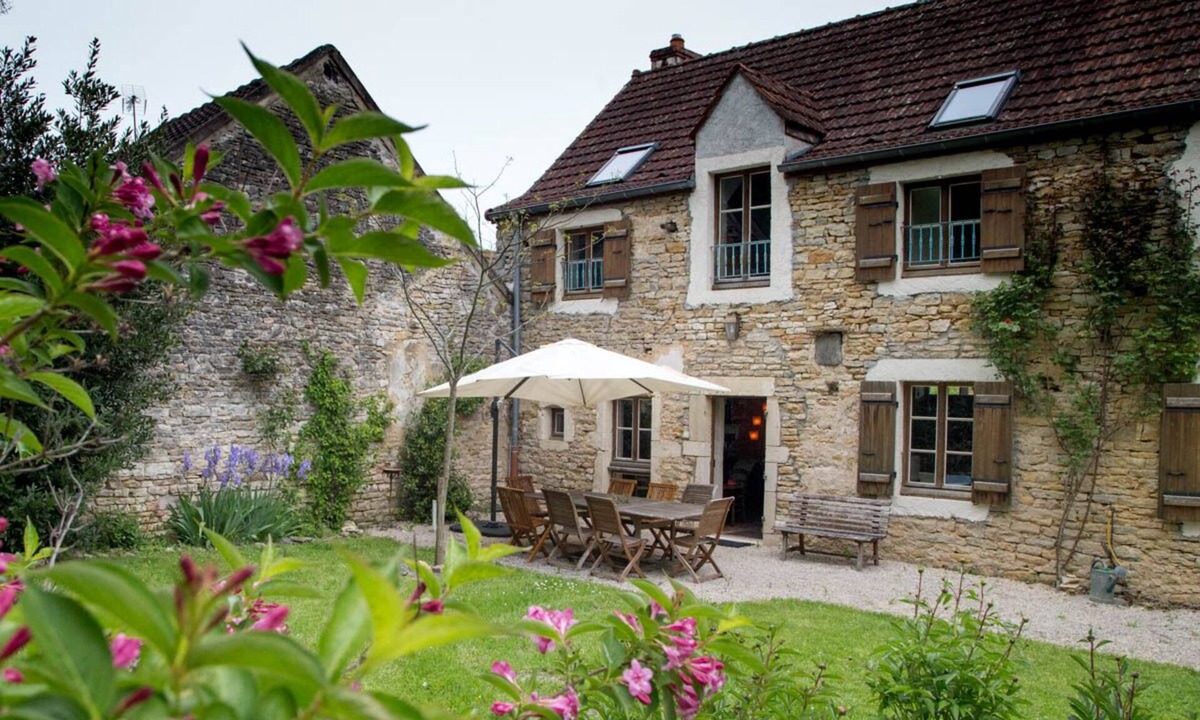 Chassey-le-Camp House | Experience Burgundy !