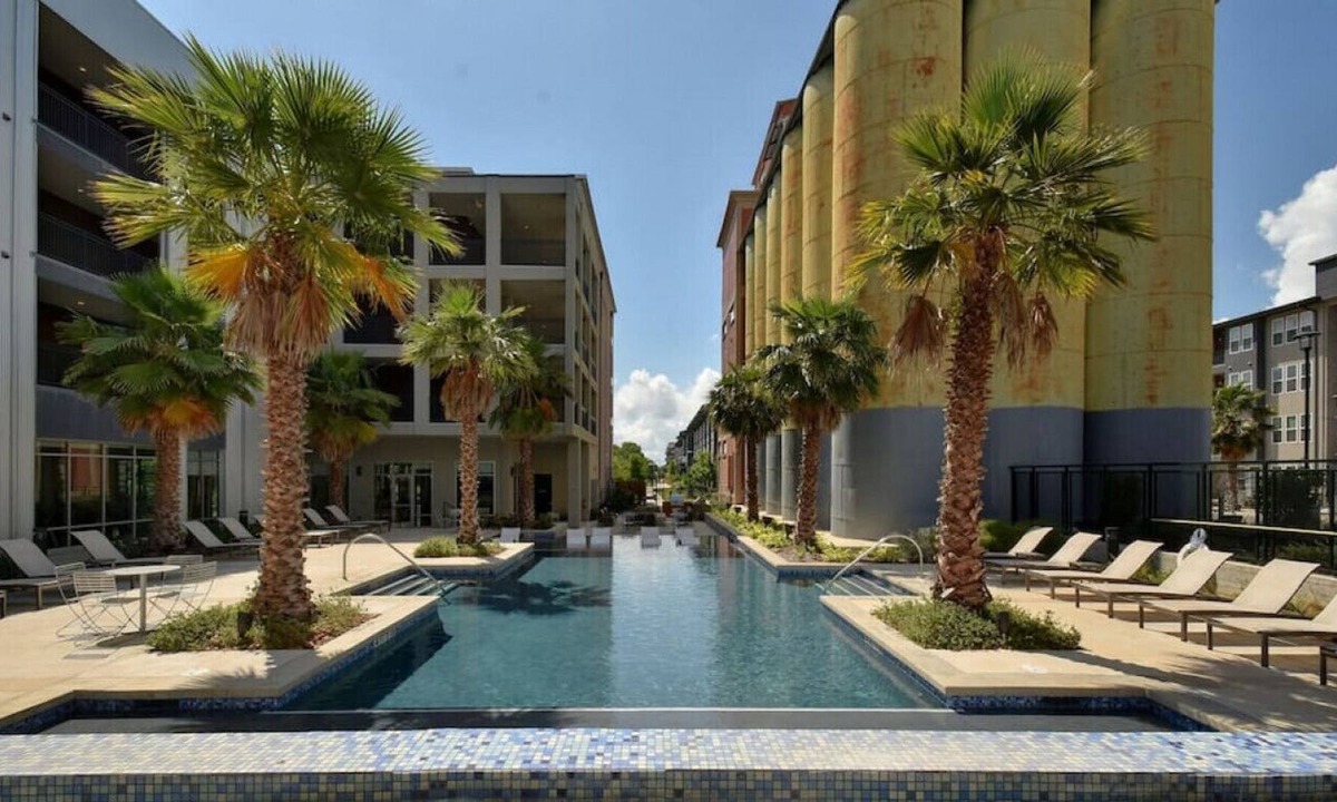 King William Apartment | Experience Downtown Studio Near River Walk