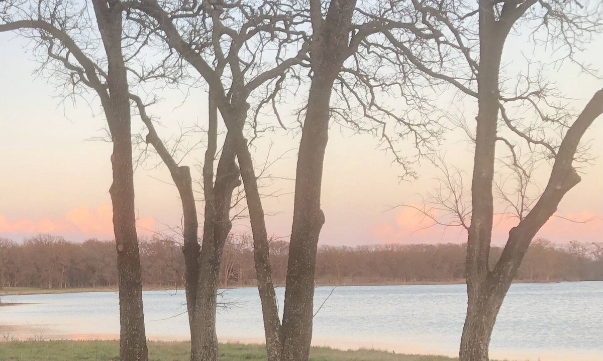 Riesel Other | Experience Elm Lake Ranch. Close to Waco, Magnolia Silos and Baylor.