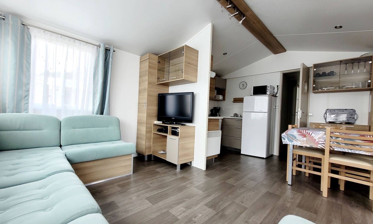 Saint-Jean-de-Monts Ski Chalet | Experience - Camping du Bois Dormant