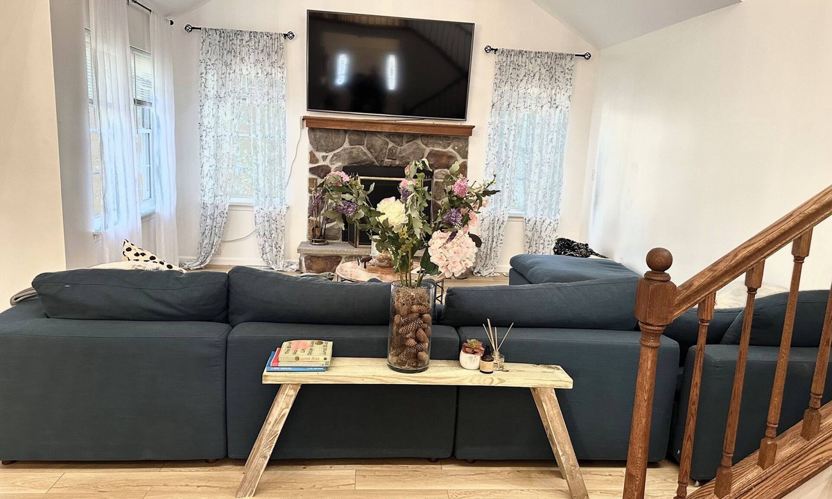 Tobyhanna House | Experience Nature In Comfort