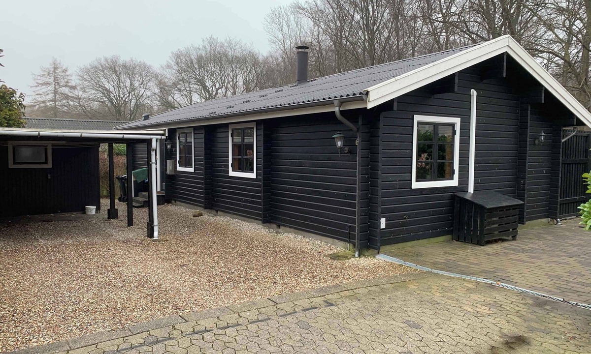 Alsgarde House | Experience the forest and sea