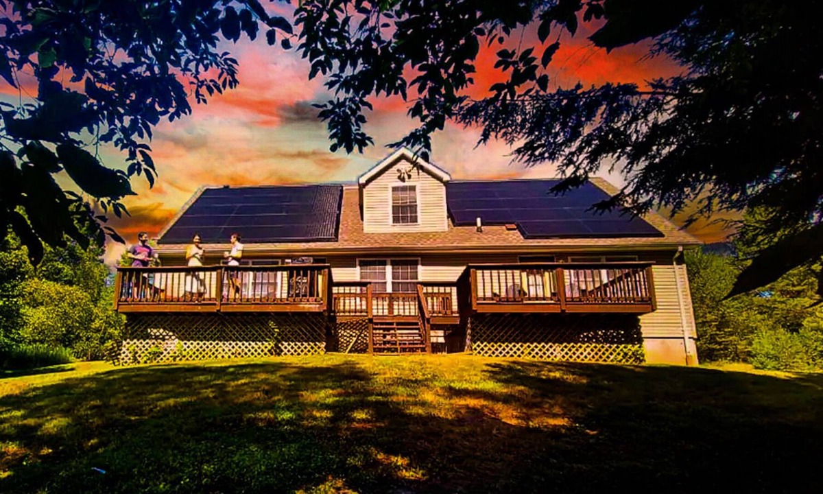 Parksville House | Experience The Great Escape