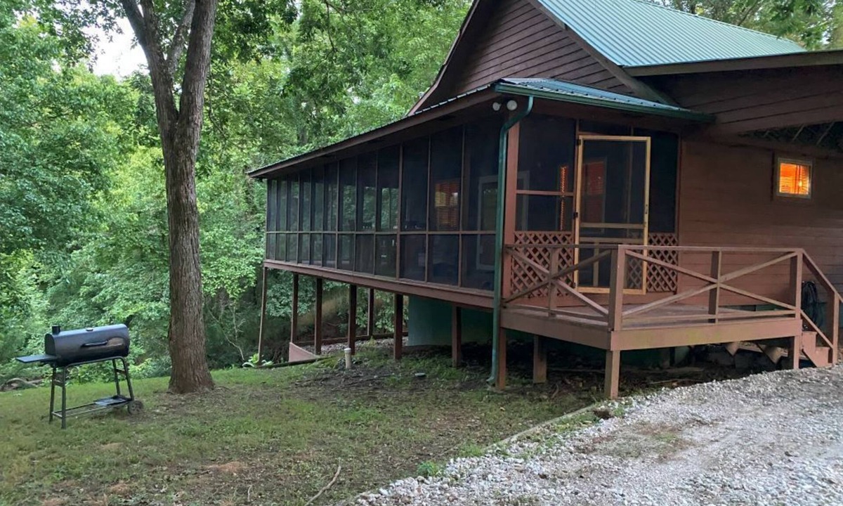 Pleasant Grove Cabin | Experience the Ozarks in style with the Waterfall Cabin! Tons of Amenities!