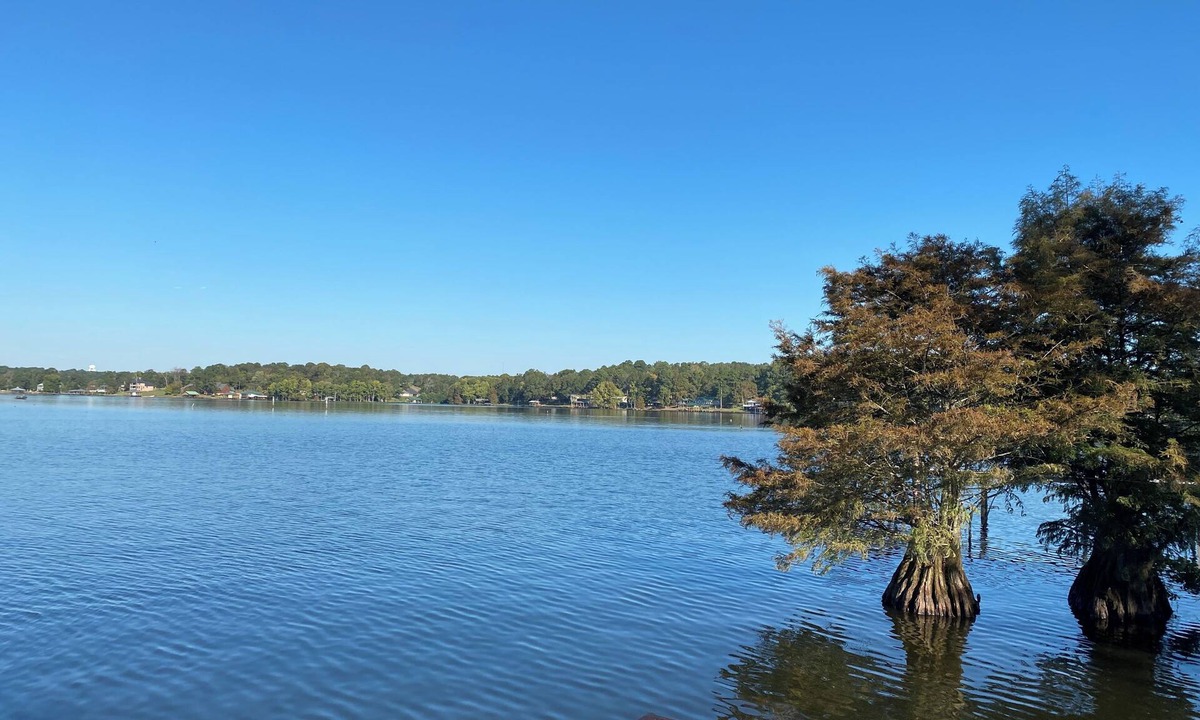 Farmerville House | Experience Tranquility in Mercy Me Lake House on Lake D'Arbonne