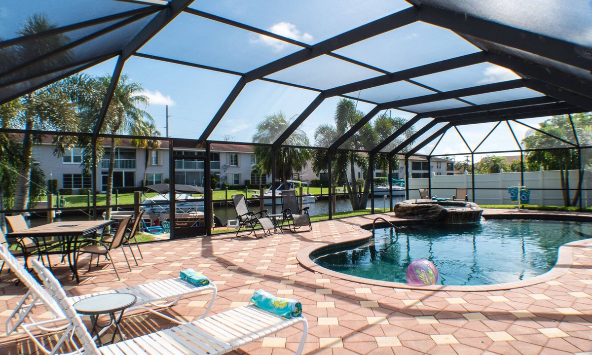 Caloosahatchee House | Experience Ultimate Relaxation: Waterfront, Spa, Pool & Exclusive Offers!