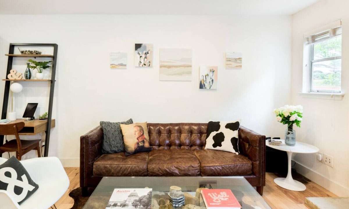West End Condo | Explore Downtown Austin from a Hip Condo with a Balcony
