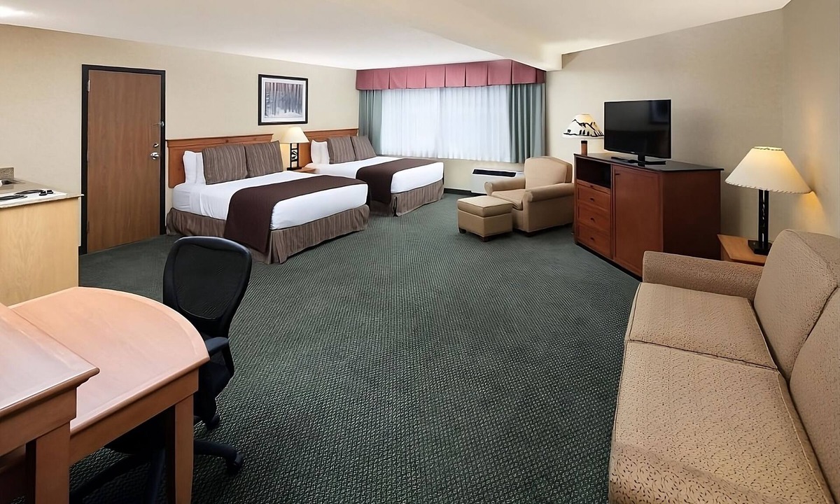 Kalispell Hotel | Explore More of Kalispell! FREE Parking, Pool, Short Drive to Conrad Mansion!