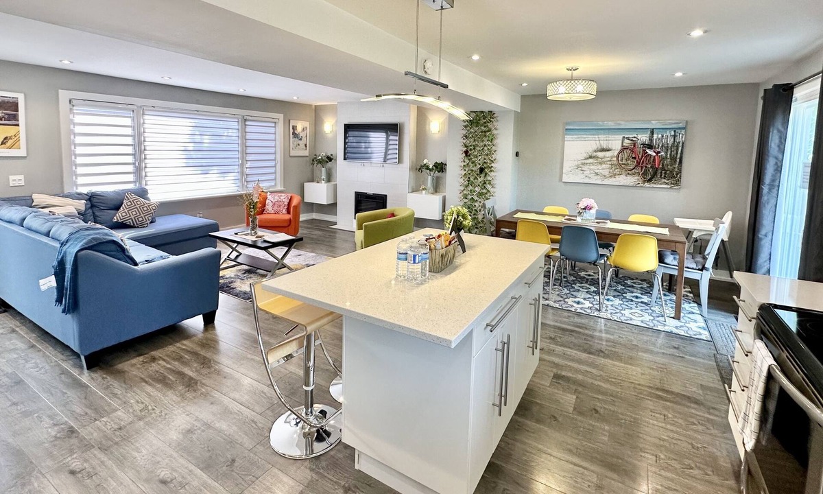Port Weller West House | Explore Niagara-on-the Lake Retreats withnUS!