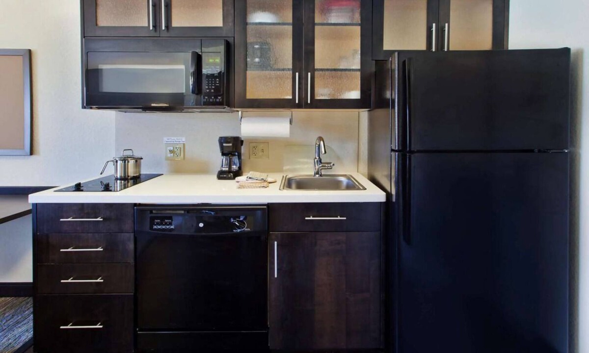 Central Oklahoma City Hotel | Explore Oklahoma City! Pet-Friendly Property!