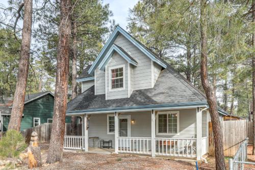 Mountainaire House | Explore the Coconino Forest! Flagstaff Cottage