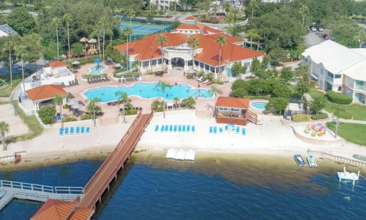 East Stroudsburg Resort | Exploria resorts poconos mountain