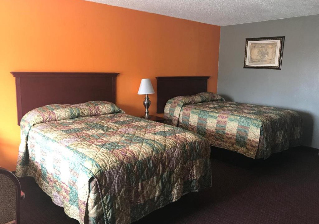 Bay City Hotel | Express Inn Bay City