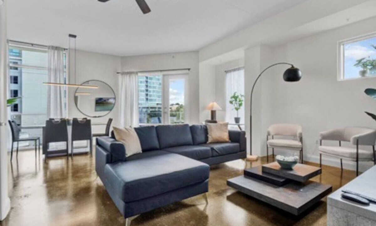 South Eola Apartment | Exquisite New Large 3BD/2BTH