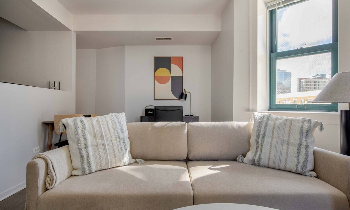 South Loop Apartment | Exquisite South Loop 1BR nr L & Grant Park, by Blueground