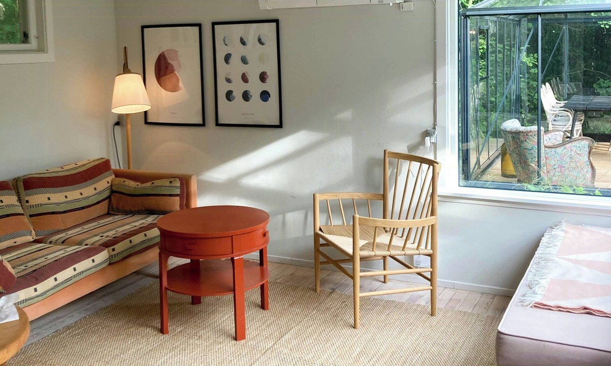 Melby House | Extend the snug summer evenings in the orangery