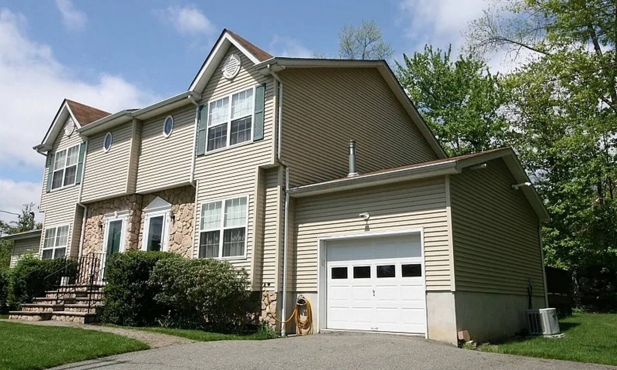 Mount Tabor House | Extended Stay 3 beds 2 baths & Available Basement Suite