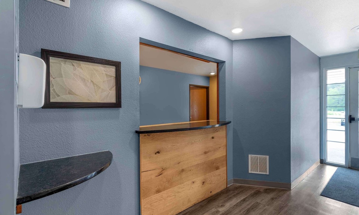 Bessemer Hotel | Extended Stay America Select Suites - Birmingham - Bessemer
