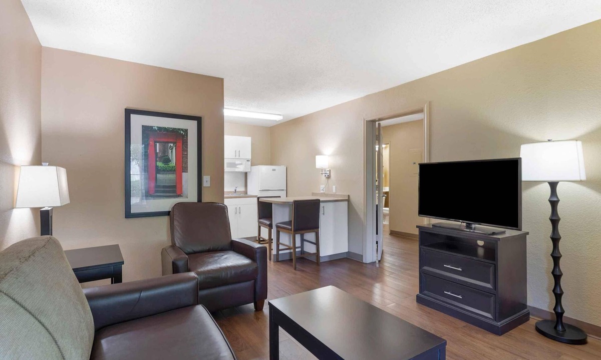North San Antonio - SAT Hotel | Extended Stay America Suites San Antonio Airport
