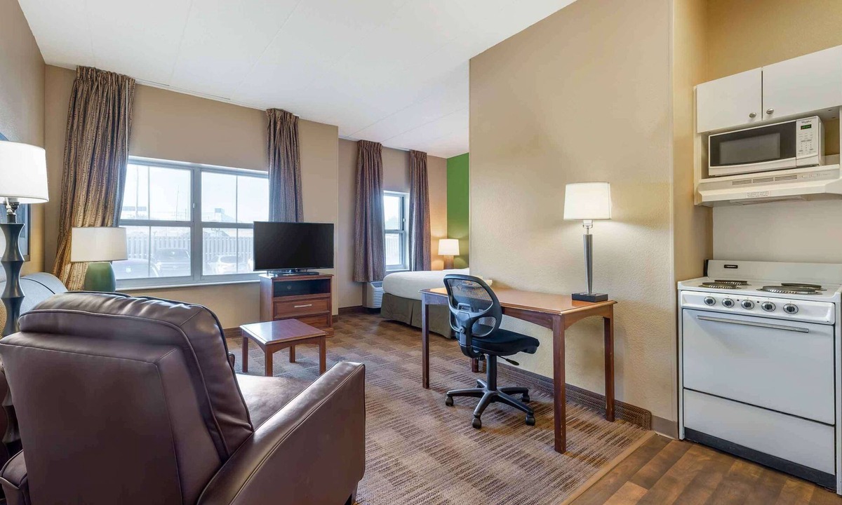 Des Plaines Hotel | Extended Stay America Suites Chicago O'Hare Allstate Arena