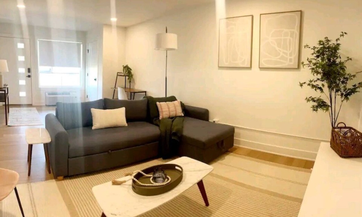 Diamond Hill Condo | Extended stay+Downtown+Parking+Pool+Pets