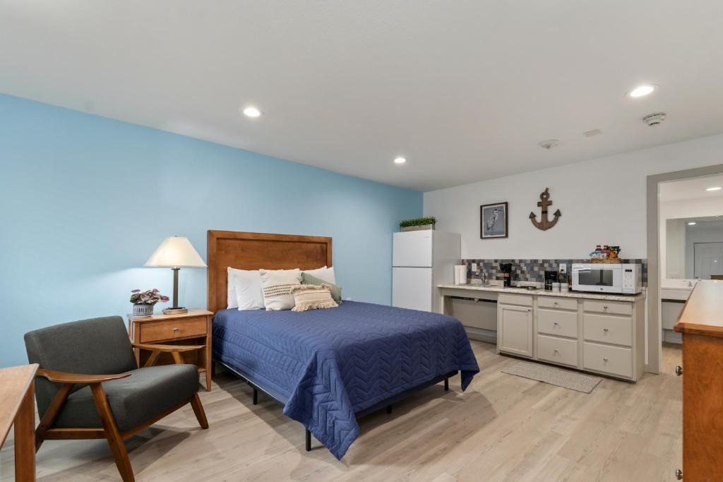 Gun Barrel City Hotel | Extended Stay Gun Barrel City