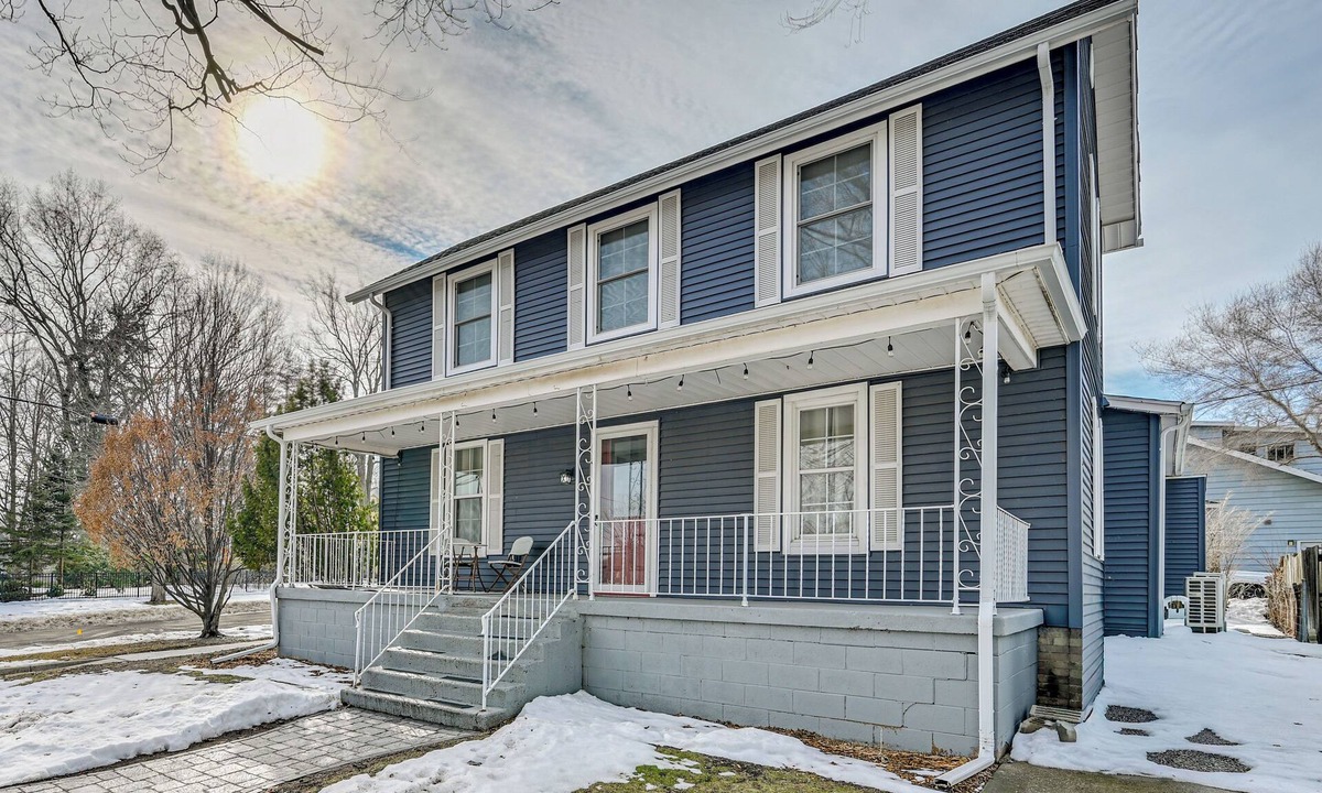 South Haven House | Extended Stay in South Haven! Pet-Friendly Home