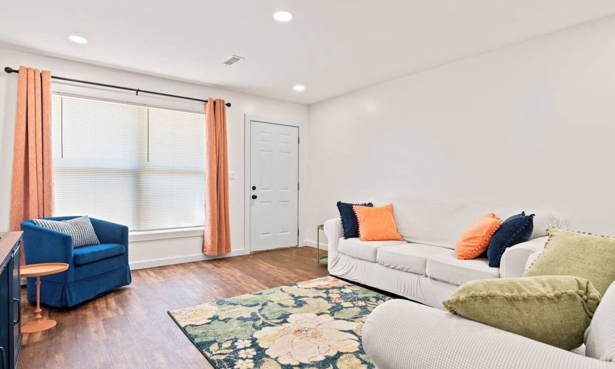 Richmond Apartment | Extended Stay - Park Place #2 - Stylish, Comfort, & Convenience, Just Like Home