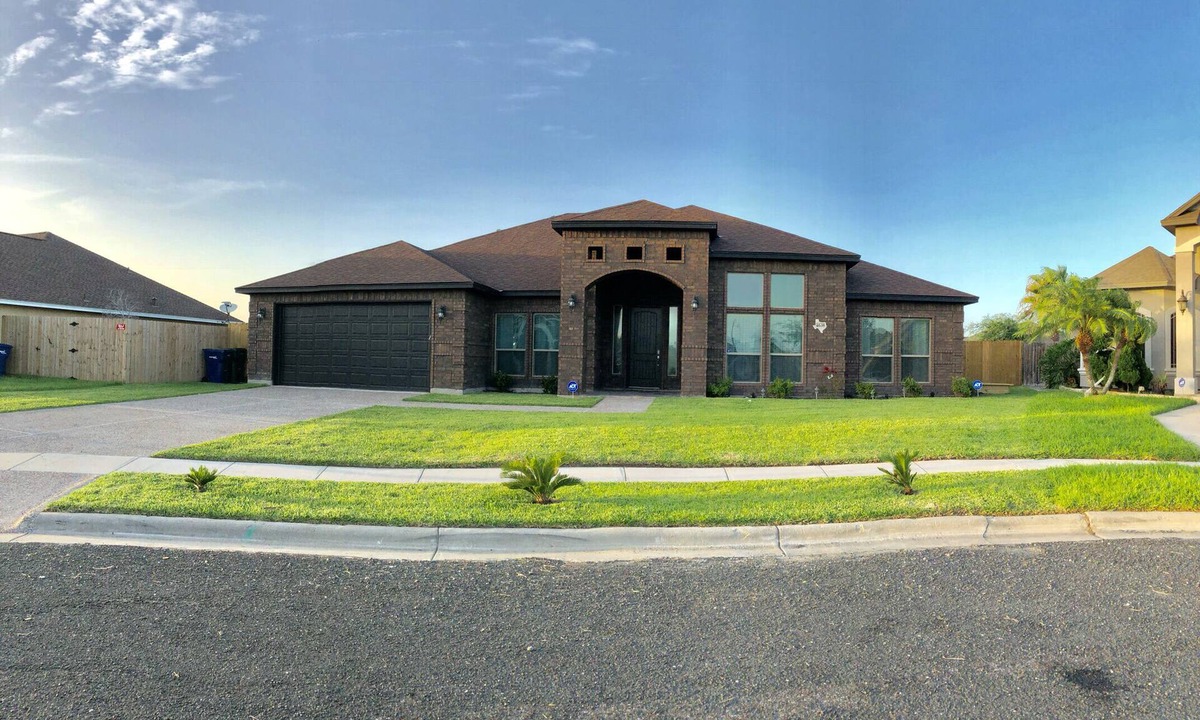 South Side House | Extraordinary Luxury Gorgeous Brand New Home