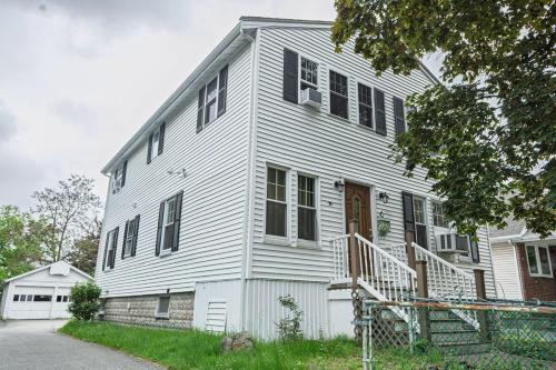 Medford Apartment | Extremely Spacious Home 10 Mins to The Encore