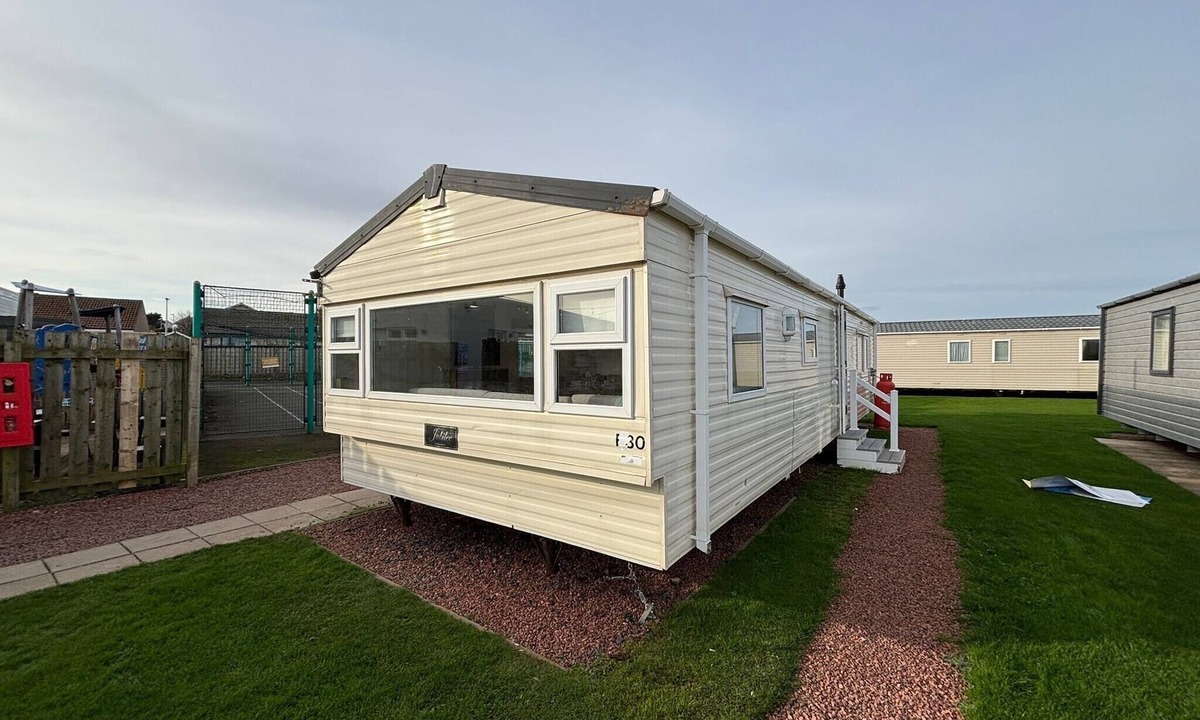Eyemouth Apartment | Eyemouth - Caravan - Sleeps 4 - Pet Friendly