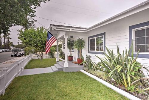 Anaheim Colony Historic District House | F-55 Donald Ducks Cottage