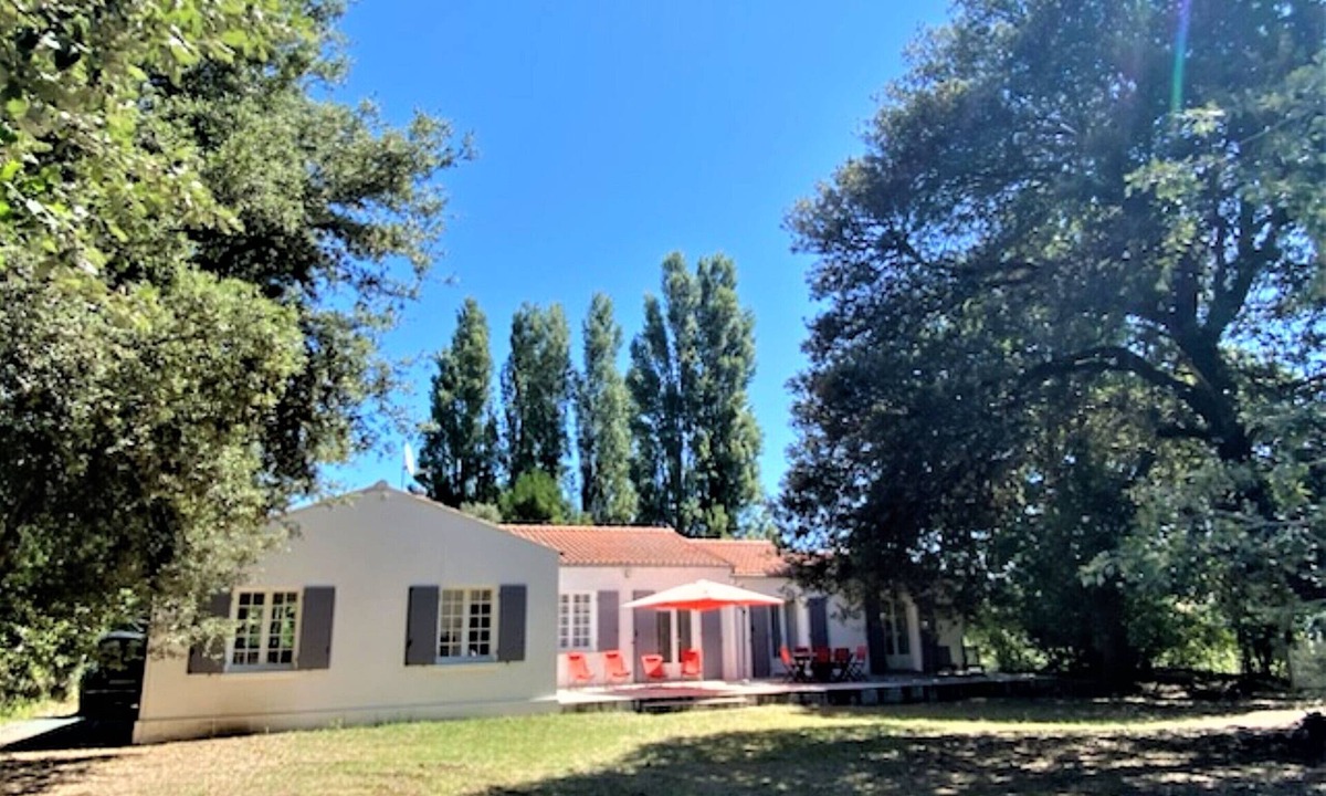 Le Grand-Village-Plage Ski Chalet | F La Haute Foret proche mer